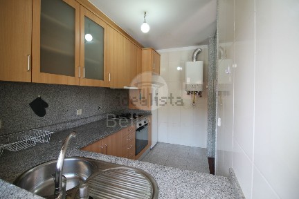 Arrendamento de apartamento T0 na Rua Manuel Pereira, 10