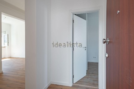 Arrendamento de apartamento T2 na Rua de Angola s/n