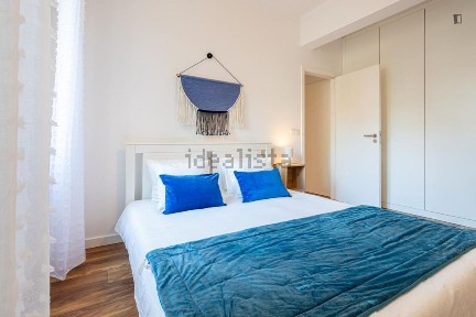Arrendamento de apartamento T1 na Rua do Conde de Redondo