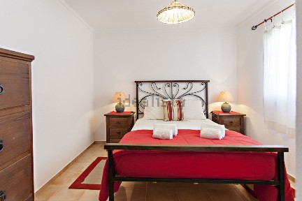 Arrendamento de apartamento T2 na Rua José Branquinho