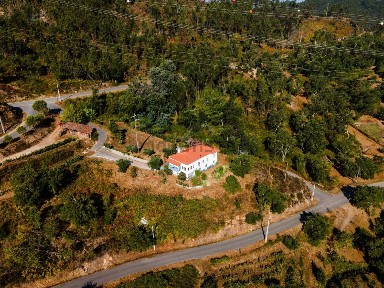 Moradia independente à venda em N238, 3426