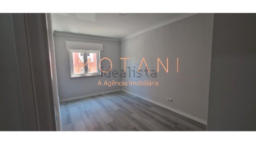 Corroios, Centro, Rua Associação de Reformados de Corroios s/n