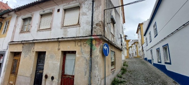 Casa ou moradia à venda em Sé e São Lourenço
