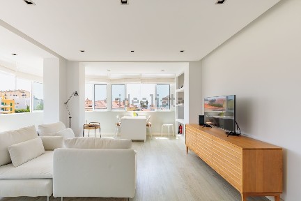 Apartamento T1 à venda no Centro do Estoril