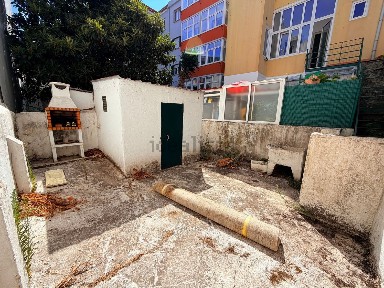 Apartamento T2 à venda na Avenida da República