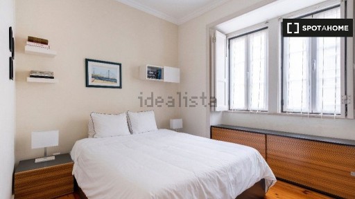 Arrendamento de apartamento T2 no Alto de Santo Amaro