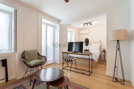 Arrendamento de apartamento T1 na Rua Gilberto Rola