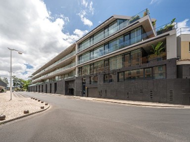 Apartamento T3 à venda na Travessa do Conde da Ponte, 16 a