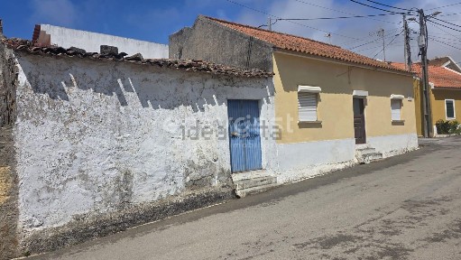 Moradia em banda à venda em Lourinhã