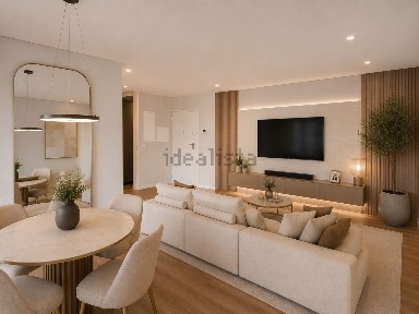 Apartamento T3 à venda no Largo Infante Dom Henriques, 418
