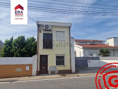 Moradia independente à venda na Rua São Pedro s/n