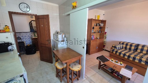 Apartamento T1 à venda na Travessa Maria do Moinho, 9