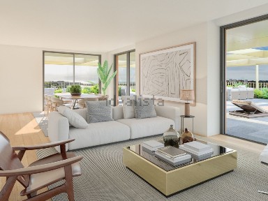 Apartamento T5 à venda na Rua da Praia, 430