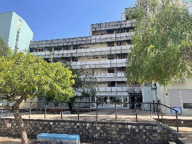 Apartamento T2 à venda em São Vicente - São João - Alferrarede