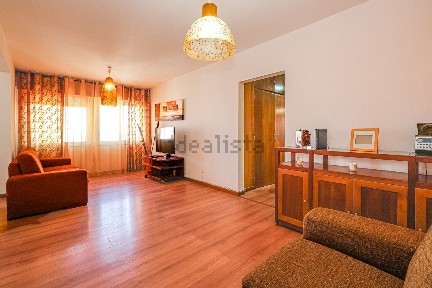Apartamento T3 à venda na Praceta Professora Virgínia Rau, 8
