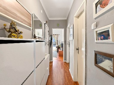 Apartamento T2 à venda na Rua Ilha de Santa Maria, 11