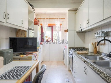 Apartamento T3 à venda na Rua Nossa Senhora dos Anjos