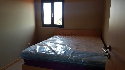 Arrendamento de apartamento T3 em São João de Lourosa