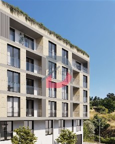 Apartamento T3 à venda na Rua Conde da Ericeira, 18