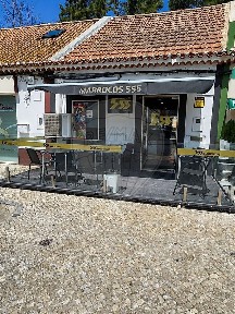 Moradia independente à venda em Sarilhos Grandes