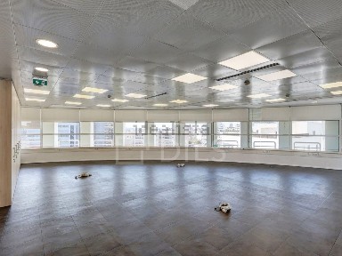 Arrendamento de escritório na Rua Doutor António Loureiro Borges