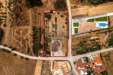 Moradia independente à venda em Ilha