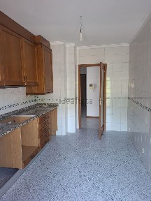 Arrendamento de apartamento T1 na Avenida Alfredo Barros
