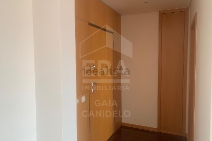 Arrendamento de apartamento T2 na Lavadores