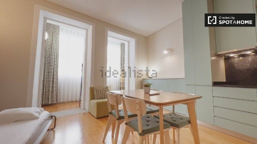 Arrendamento de apartamento T0 na Rua de Santo Ildefonso