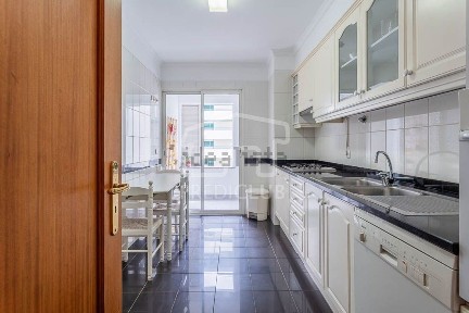Arrendamento de apartamento T1 em Sé