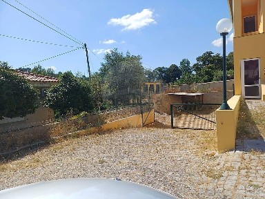Armazém à venda em Vila Boa de Quires e Maureles