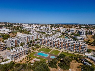 Apartamento T1 à venda na Rua Joaquim Magalhães, 9