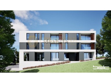 Apartamento T2 à venda na Urbanização Encosta do Pateiro