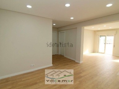 Apartamento T2 à venda na Rua da Liberdade