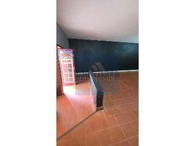 Arrendamento de espaço comercial na Miragaia - Virtudes