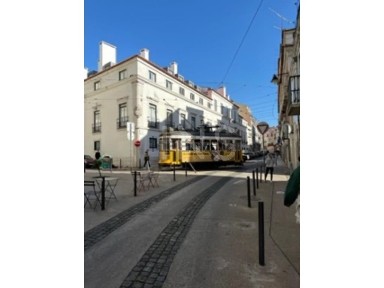 Arrendamento de apartamento T0 na Rua do Poço dos Negros