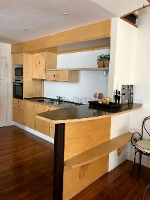 Arrendamento de apartamento T1 na Rua Lucinda Simões
