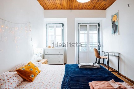 Arrendamento de apartamento T1 na Rua Luz Soriano