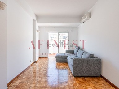 Arrendamento de apartamento T1 na Rua Dom Dinis