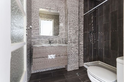 Arrendamento de apartamento T1 na Rua Luís Monteiro