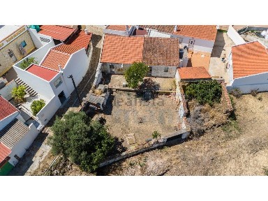Azinhal, Rua de Almada de Ouro, 230