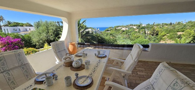 Lagoa e Carvoeiro, Mato Serrão - Vale da Lapa - Vale Currais, Villa