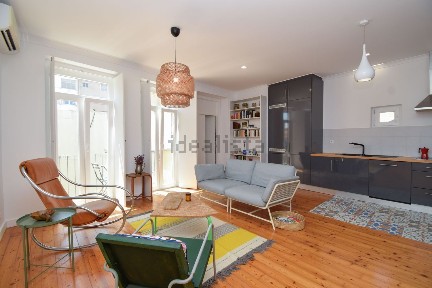 Apartamento T3 à venda na Travessa da Pereira