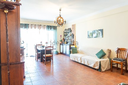 Apartamento T3 à venda na Idanha