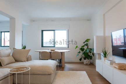Apartamento T1 à venda na Avenida François Mitterrand