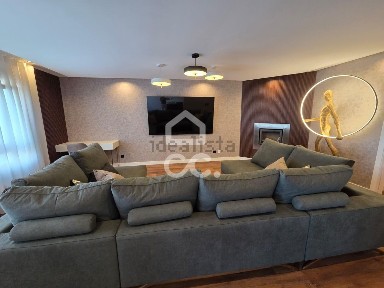 Apartamento T1 à venda na Rua Ninho do Mocho, 8