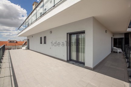 Apartamento T4 à venda em Póvoa de Santa Iria e Forte da Casa