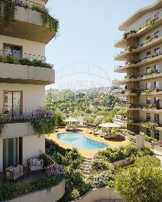Apartamento T2 à venda em Santo António dos Cavaleiros e Frielas
