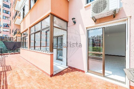 Apartamento T2 à venda em Telheiras