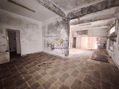Espaço comercial à venda na Rua João Lucas